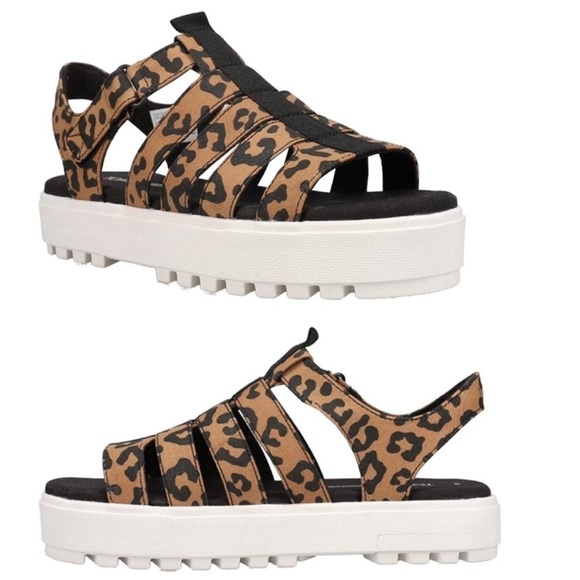 Toms Leopard Fisherman Lug Sandals - Picture 2 of 8